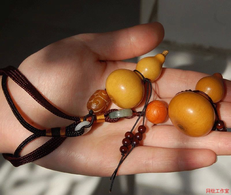 �Ҿӷ�ˮ--��«�İڷź�����